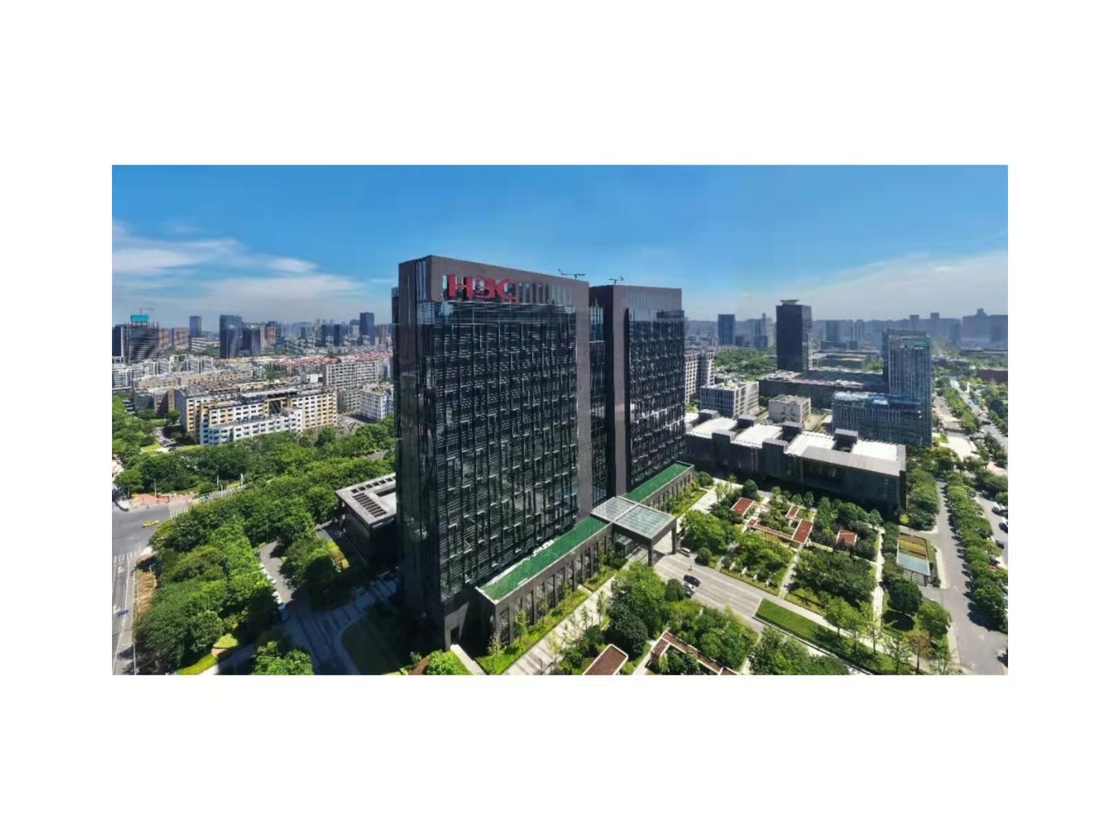 实力领航！精品国产一区二区三区四区获评浙江新一代信息技术产业亩均效益领跑者